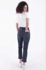 Dikişsiz Paça Mom Fit Kot Pantolon  764-28-(32-36)