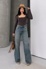 Wide Leg High Waisted Relaxed Jean  718-62-(27-32) Middle Blue - Tinted