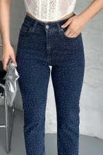 Serpme Yıldızlı Mom Fit Kot Pantolon 7040-26-(27-32) Serpme Yıldızlı Mom Fit Kot Pantolon 7040-26-(27-32)