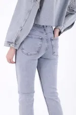 Çapraz Taşlı Mom Fit Kot Pantolon 7054-08-(26-31)