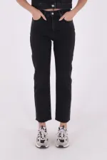 Dikişsiz Paça Mom Fit Kot Pantolon  764-23-(31-33)