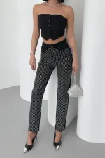 Stone Embellished Mom Fit Jeans 7092-23-(28-33)