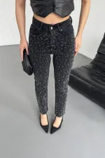 Leopar Taşlı Mom Fit Kot Pantolon 7089-23-(26-31) Leopar Taşlı Mom Fit Kot Pantolon 7089-23-(26-31)