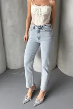 Flare Leg Mom Jeans 1774-08-(28-33) Flare Leg Mom Jeans 1774-08-(28-33)