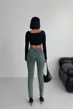 Skinny Jean with Dart Detail 7053-62-(27-32) Middle Blue - Tinted