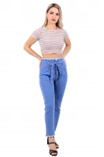 Beli Yüksek Bel Havuç Kemerli Kot Pantolon 736-15-(27-32) Beli Yüksek Bel Havuç Kemerli Kot Pantolon 736-15-(27-32)