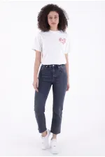 Dikişsiz Paça Mom Fit Kot Pantolon  764-28-(32-36)