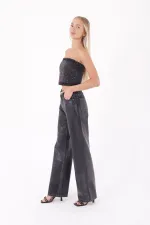 Wide Leg High Waisted Relaxed Jean  718-52-(28-33) Silicone Black