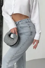 Şerit Taşlı Mom Fit Kot Pantolon 7110-08-(27-32) Şerit Taşlı Mom Fit Kot Pantolon 7110-08-(27-32)