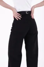 Pantalon ample en jean avec pinces 7050-07-(27-32) Pantalon ample en jean avec pinces 7050-07-(27-32)