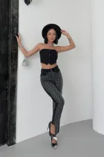 Stone Embellished Mom Fit Jeans 7092-23-(26-31)