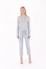 Dikişsiz Paça Mom Fit Kot Pantolon  764-48-(26-31)