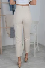Dikişsiz Paça Mom Fit Kot Pantolon  764-65-(28-33)