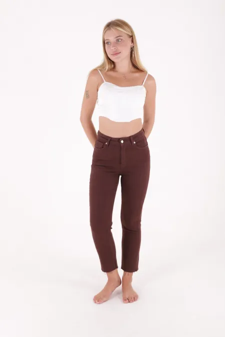 Dikişsiz Paça Mom Fit Kot Pantolon 764-78-(26-29-4) Dikişsiz Paça Mom Fit Kot Pantolon 764-78-(26-29-4)