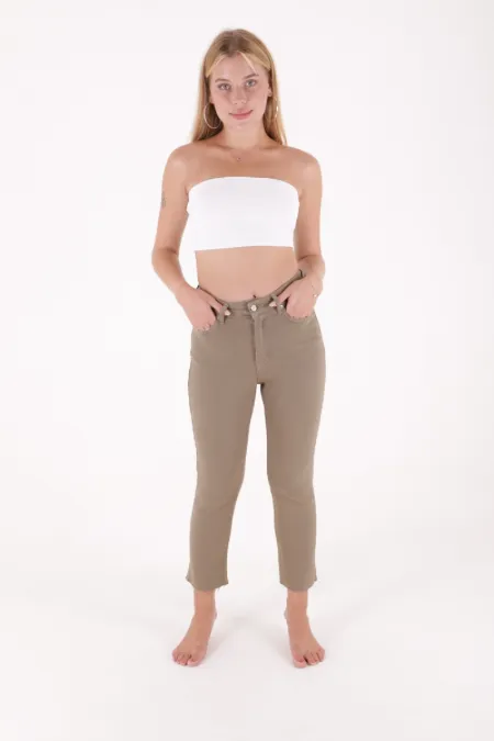 Dikişsiz Paça Mom Fit Kot Pantolon 764-74-(26-33) Dikişsiz Paça Mom Fit Kot Pantolon 764-74-(26-33)