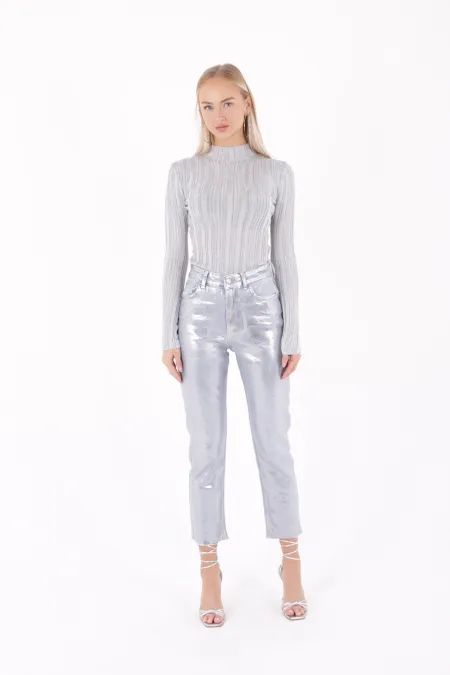 Dikişsiz Paça Mom Fit Kot Pantolon  764-48-(28-33)