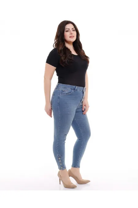 Paçası Dört Düğmeli Kot Pantolon 786-15-(30-36) Paçası Dört Düğmeli Kot Pantolon 786-15-(30-36)