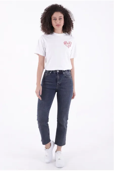 Dikişsiz Paça Mom Fit Kot Pantolon 764-28-(32-36) Dikişsiz Paça Mom Fit Kot Pantolon 764-28-(32-36)