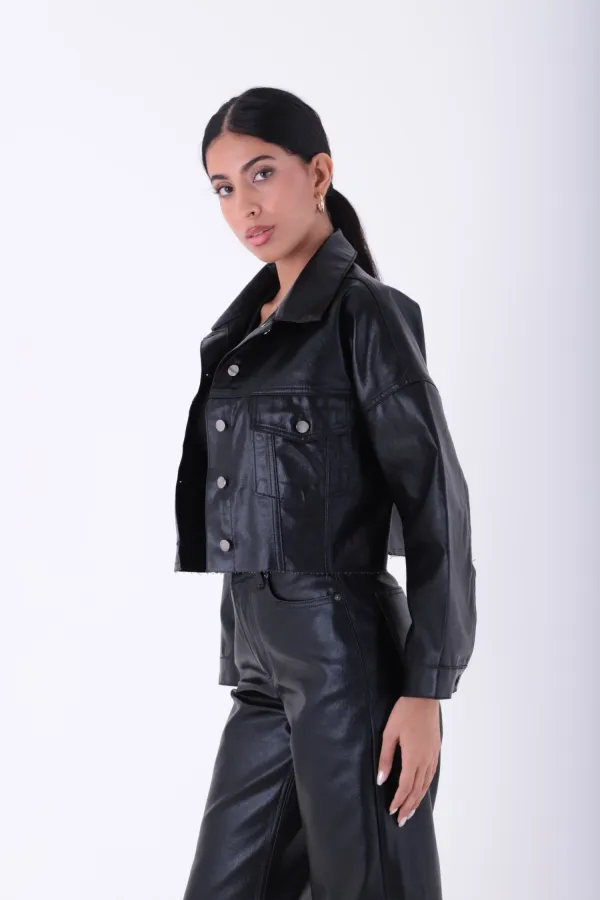 Short Oversize Denim Jacket 651-46-(XS-XL-8) Coated Black Short Oversize Denim Jacket 651-46-(XS-XL-8) Coated Black