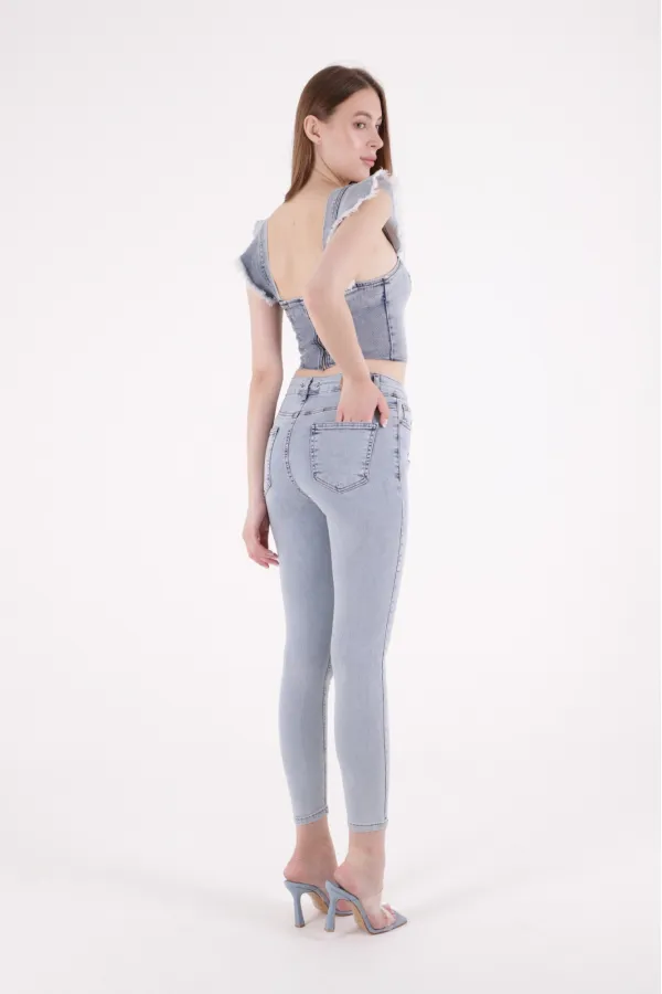 Az Yırtıklı Skinny Kot Pantolon 826-08-(30-36) Az Yırtıklı Skinny Kot Pantolon 826-08-(30-36)