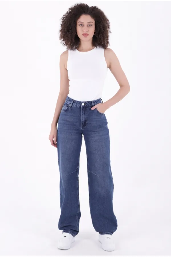 Pantalon ample en jean avec pinces de la série 7050-01-(28-33) Pantalon ample en jean avec pinces de la série 7050-01-(28-33)