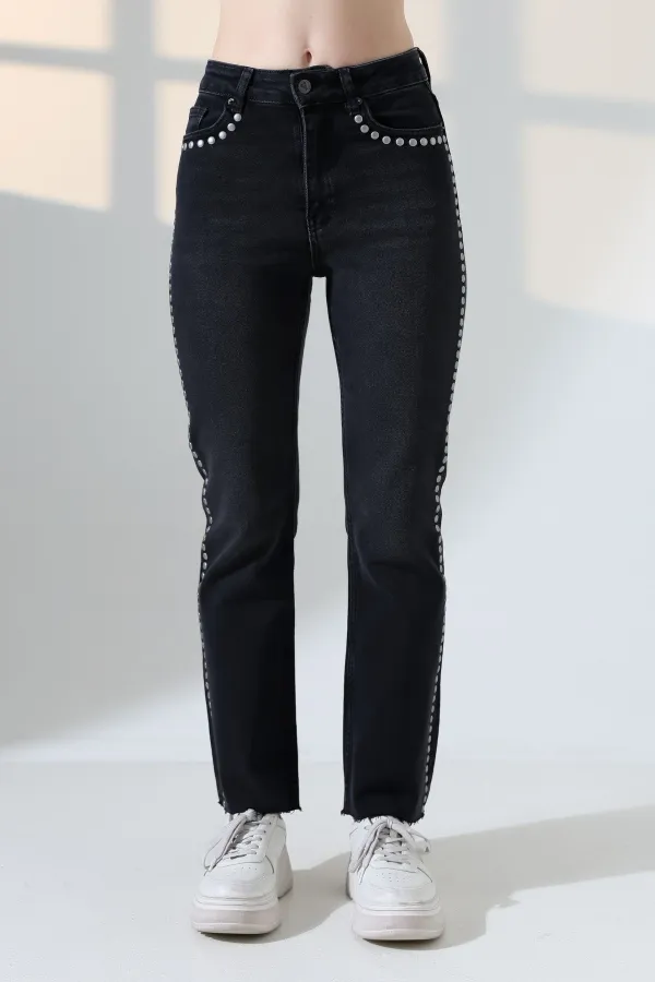 Zımba Taşlı İspanyol Mom Fit Kot Pantolon 7192-23-(26-31) Zımba Taşlı İspanyol Mom Fit Kot Pantolon 7192-23-(26-31)