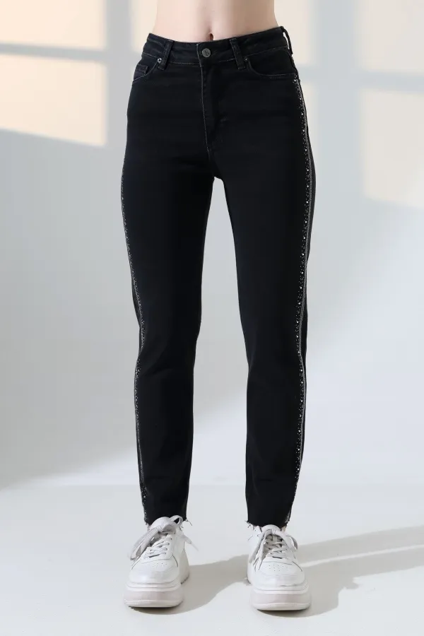 Şerit Taşlı Mom Fit Kot Pantolon  7110-23-(28-33)