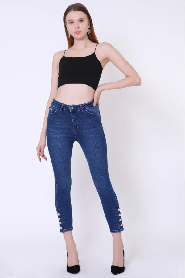 Paçası Dört Düğmeli Kot Pantolon 786-01-(33-42) Paçası Dört Düğmeli Kot Pantolon 786-01-(33-42)