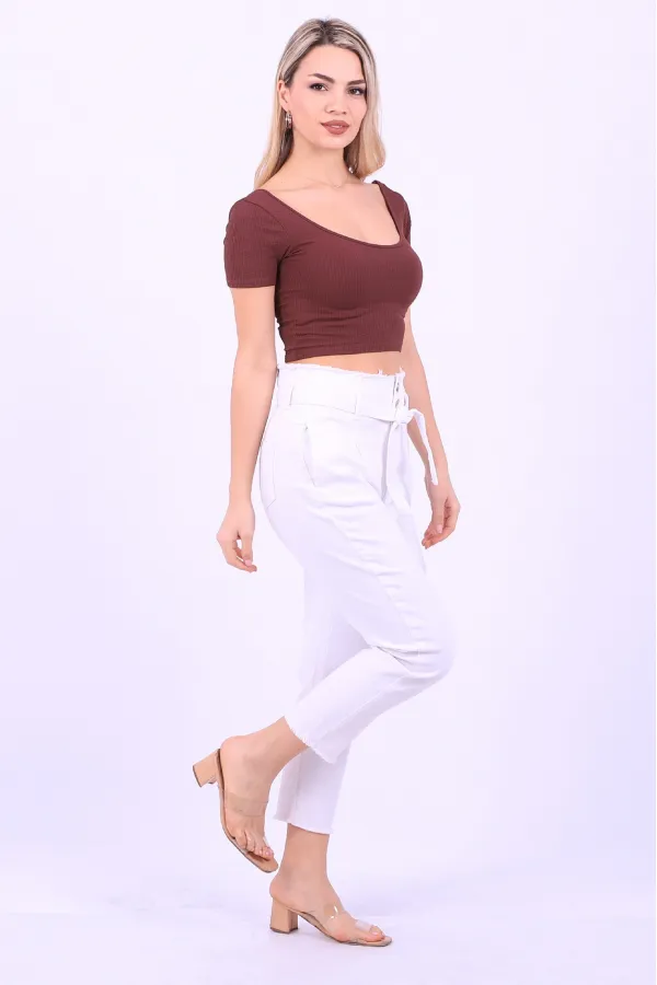 Beli Yüksek Bel Havuç Kemerli Kot Pantolon 736-50-(27-32) Beli Yüksek Bel Havuç Kemerli Kot Pantolon 736-50-(27-32)