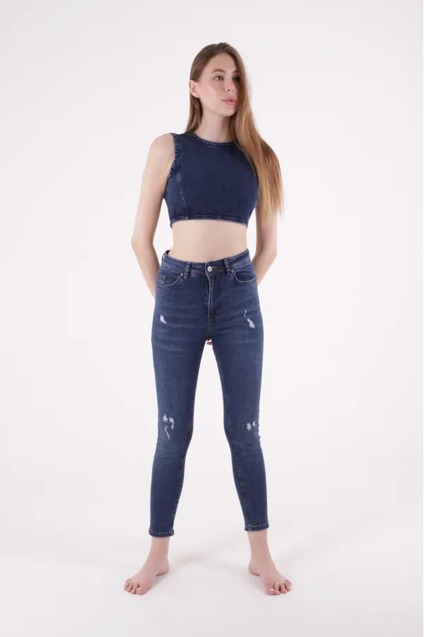 Az Yırtıklı Skinny Kot Pantolon 826-01-(28-33) Az Yırtıklı Skinny Kot Pantolon 826-01-(28-33)