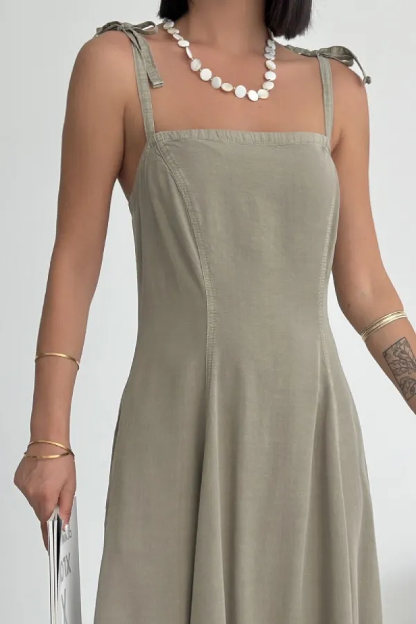Bağcık Detaylı Volanlı Elbise 3052-74-(S-XL) Bağcık Detaylı Volanlı Elbise 3052-74-(S-XL)