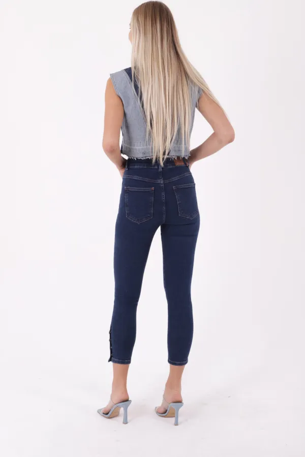 Paçası Dört Düğmeli Kot Pantolon 786-26-(28-33)