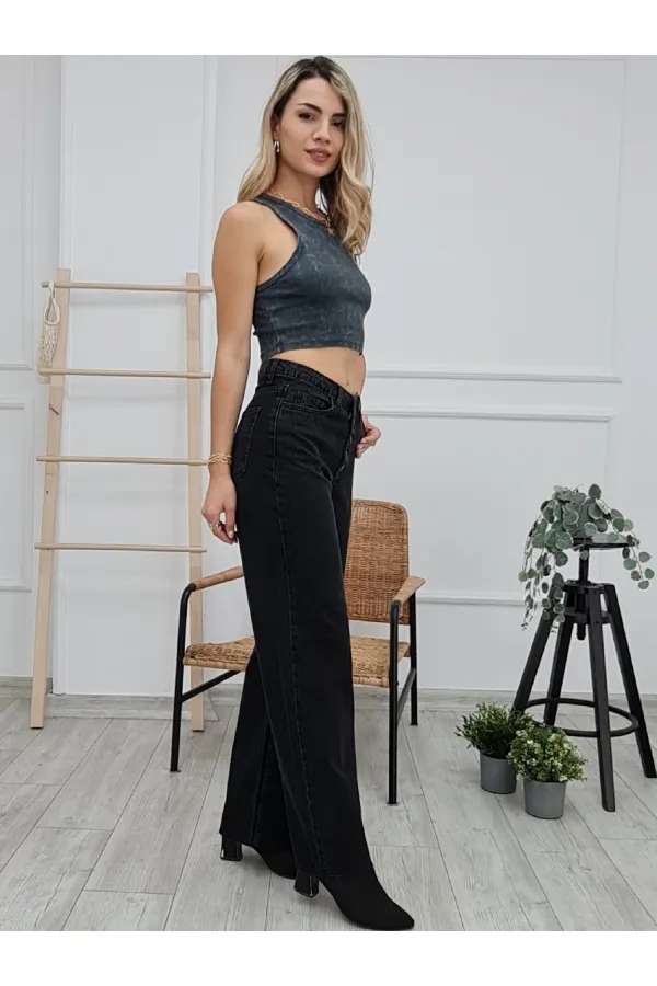Dikişsiz Paça Beş Düğmali Relax Kot Pantolon 917-23-(27-32) Dikişsiz Paça Beş Düğmali Relax Kot Pantolon 917-23-(27-32)