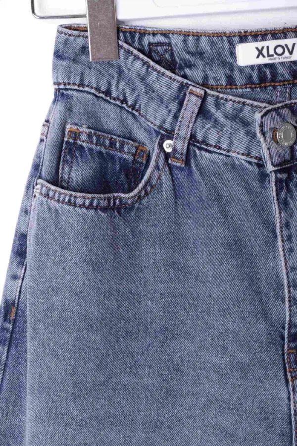Baggy Jean with Dart Detail 7050-62-(26-29-2) Middle Blue - Tinted Baggy Jean with Dart Detail 7050-62-(26-29-2) Middle Blue - Tinted