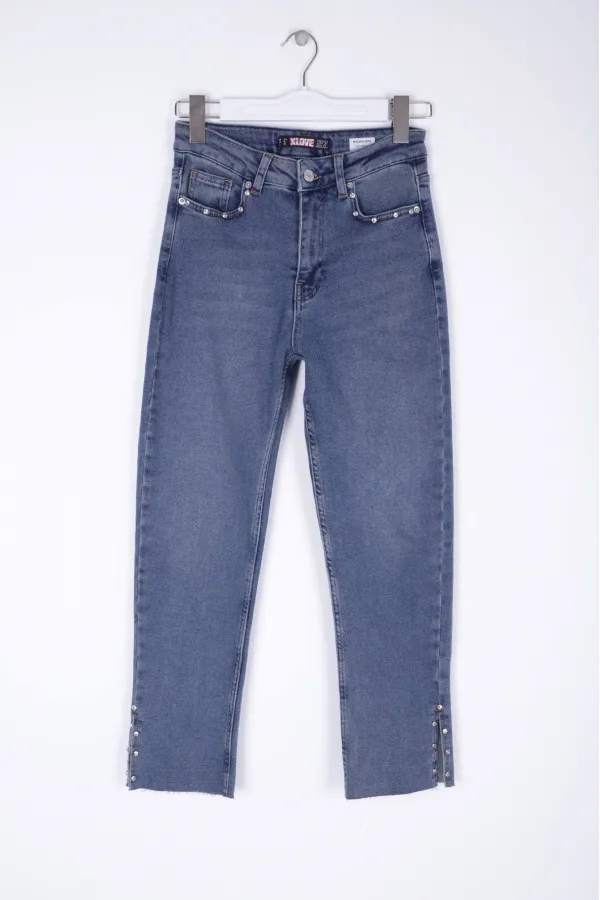 Jean mom à jambes évasées 1774-62-(26-31) Jean mom à jambes évasées 1774-62-(26-31)