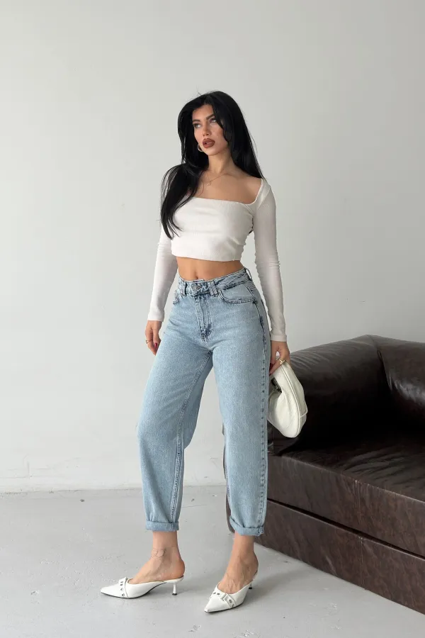 Mom Fit Jean  7057-14-(26-31) Light Blue and Tinted