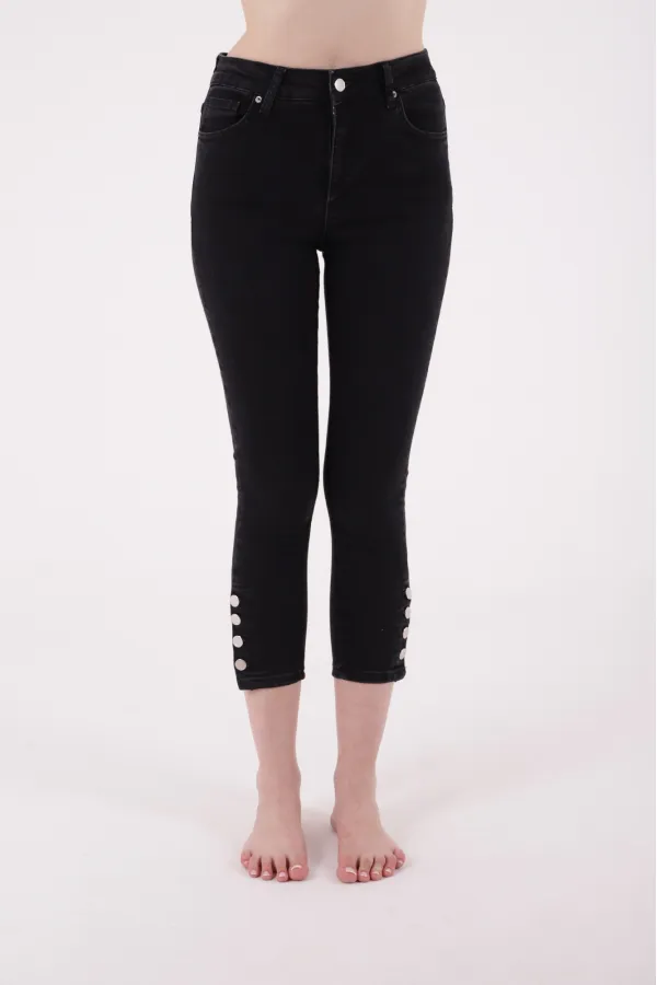 Paçası Dört Düğmeli Kot Pantolon 786-23-(26-31)