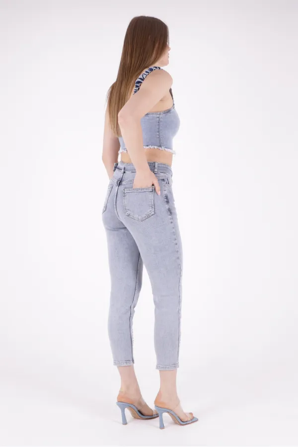 Paçası Droplu ve Detaylı Kot Pantolon 1713-08-(28-33) Paçası Droplu ve Detaylı Kot Pantolon 1713-08-(28-33)