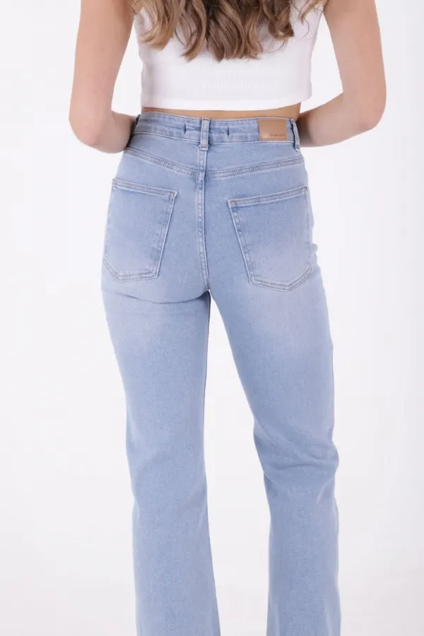 Stitched Hems Wide Leg Relaxed Jean 7026-15-(27-32) Light Blue Denim Stitched Hems Wide Leg Relaxed Jean 7026-15-(27-32) Light Blue Denim