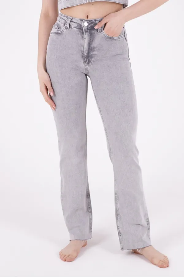 Tasseled Bottom Wide Leg Relax Jean  1726-32-(28-33) Light Grey Snow
