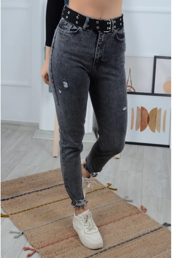 Paçası Mom Fit Kot Pantolon 884-29-(26-31) Paçası Mom Fit Kot Pantolon 884-29-(26-31)