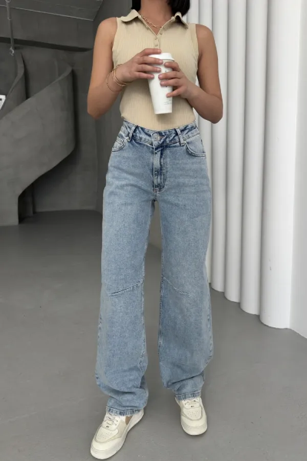 Baggy Jeans with Dart Detail on Legs 7088-14-(28-33) Light Blue and Tinted