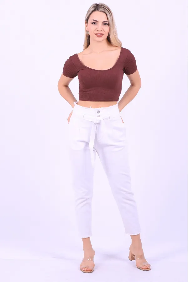 Beli Yüksek Bel Havuç Kemerli Kot Pantolon 736-50-(27-32) Beli Yüksek Bel Havuç Kemerli Kot Pantolon 736-50-(27-32)