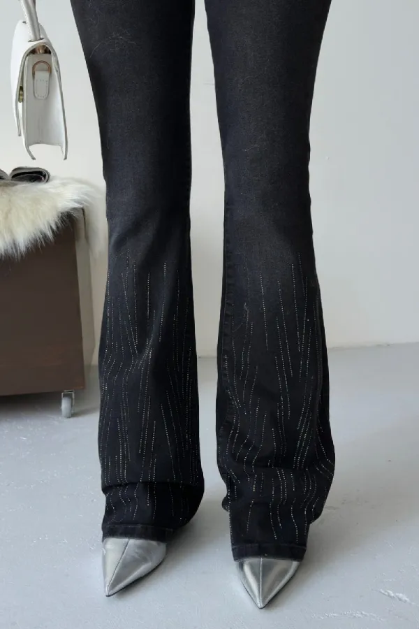 Paçası Taşlı İspanyol Kot Pantolon  7139-03-(27-32)