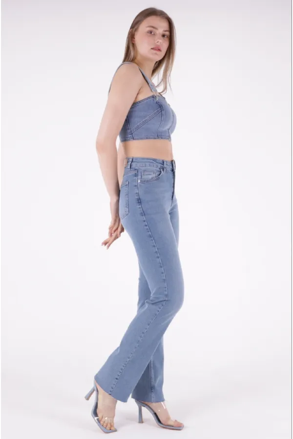 Dikişsiz Paça Bol Paça Relax Kot Pantolon 1726-15-(26-31) Dikişsiz Paça Bol Paça Relax Kot Pantolon 1726-15-(26-31)