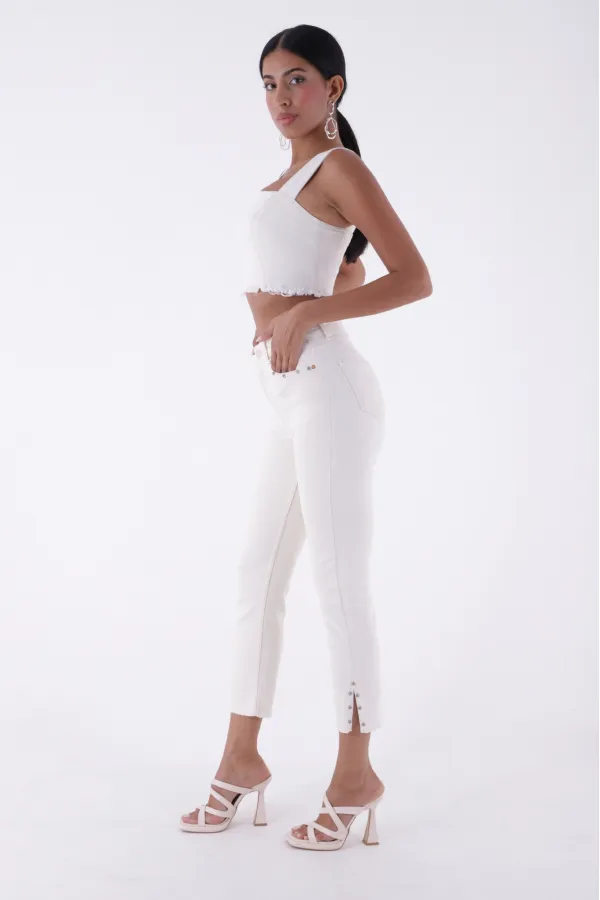 Flare Leg Mom Jeans 1774-80-(26-31) Flare Leg Mom Jeans 1774-80-(26-31)