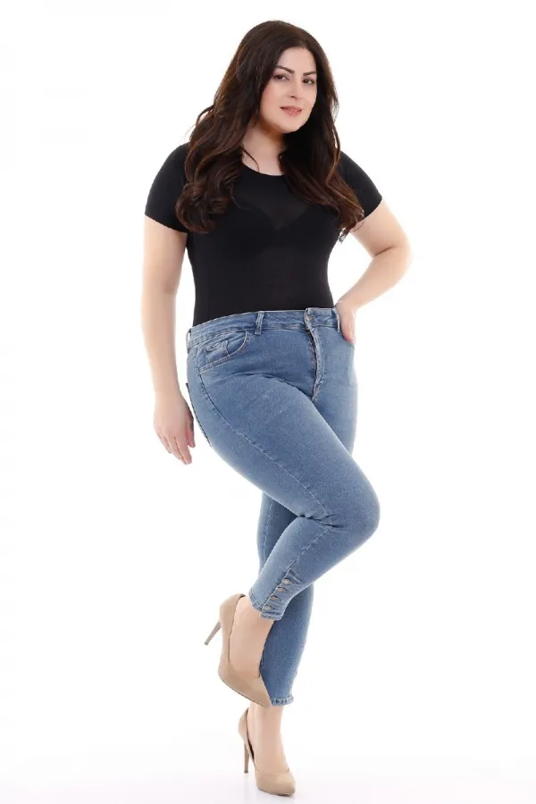 Paçası Dört Düğmeli Kot Pantolon  786-15-(30-36)