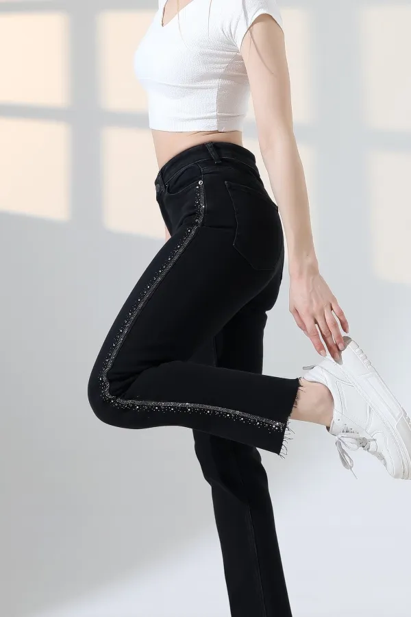 Şerit Taşlı Mom Fit Kot Pantolon  7110-23-(26-31)