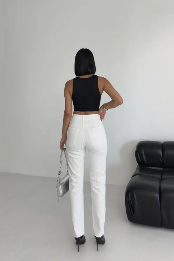 Mom Fit Jean With Rhinestone Detail 7092-50-(28-33) White