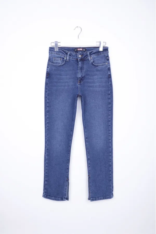 Yırtmaç Detaylı Düz Jean 1844-01-(28-33) Yırtmaç Detaylı Düz Jean 1844-01-(28-33)